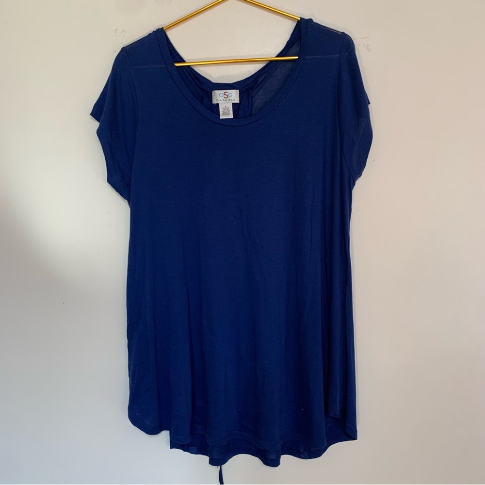 OSO Casuals Top blue short-sleeved top with a lace-up back detail Large